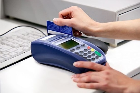 Eve Yemek Söylerken Dikkat! Kuryeleri Maaşa Bağlayıp, 3 Milyonluk POS Vurgunu Yapan Çete Çökertildi