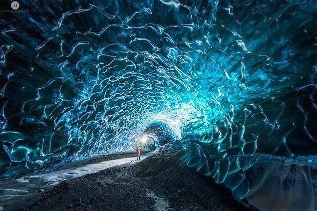 21. İzlanda'daki buz mağaraları: 😱