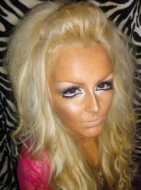 4. Барби уже не та...