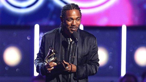 Kendrick Lamar 60. Grammy Ödül Töreni’nde de rap kategorisinde fırtınalar estirmişti.