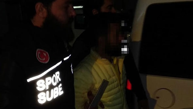 Soruşturmayı yürüten savcının talimatıyla haklarında idari işlem yapılan bu taraftarların serbest bırakıldığı belirtildi.