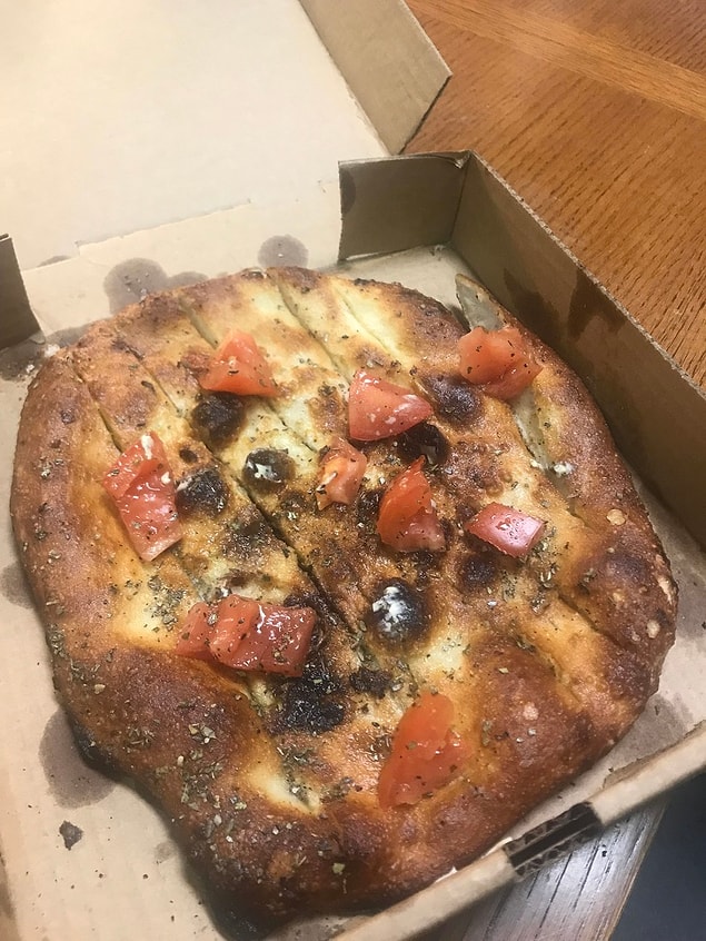 21. Pizza siparişi veriyorsunuz ve karşınızda bunu görüyorsunuz! 😁