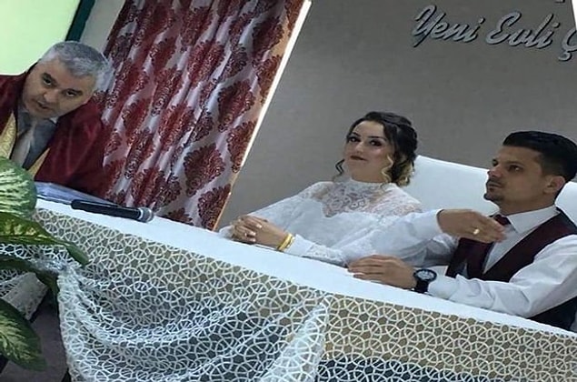 'Biz çiftlerin ağzından çıkan ilk kelimeye bakarız'