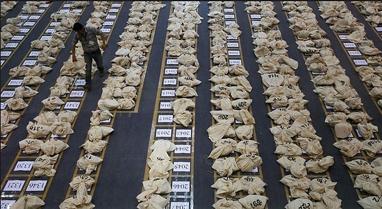 Seçime Doğru: Anayasa Değişikliği 'Uyum Paketi' TBMM'de Kabul Edildi, Peki Neler Değişti?