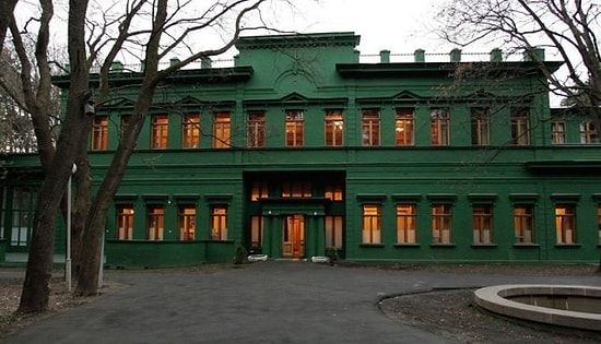 Как отдыхали сильные мира сего: 5 дач советских лидеров