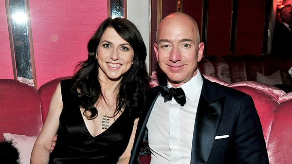 3. Маккензи Безос - жена основателя Amazon.com Джеффа Безоса