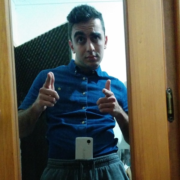 5. Так... А чем он нажал кнопочку? Нет, не хочу знать...