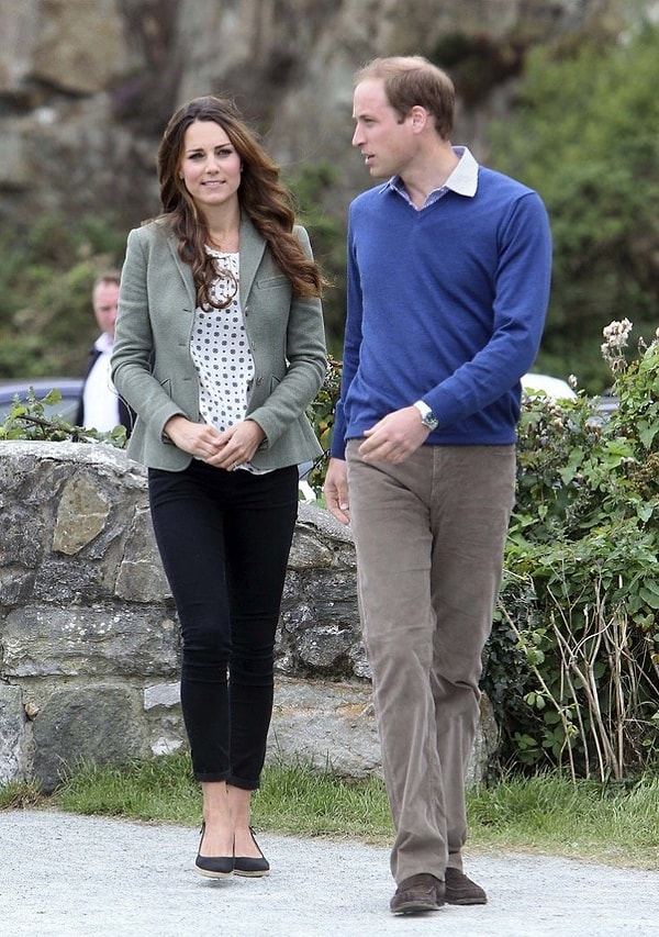 10. Когда Уильям служил в королевских военно-воздушных силах, пара жила в Северном Уэльсе