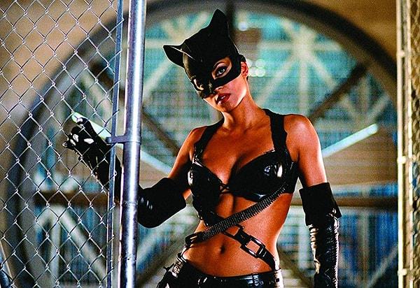 19. Catwoman (2004) / Kedi Kadın