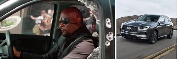 9. Jenerikten sonraki sahnede Nick Fury'nin kullandığı araç bir Infiniti QX50. Filmin orijinal adı da 'Infinity War'