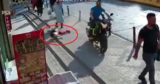 Motorla Tek Teker Üzerinde Giderek Şov Yapmak İsterken 5 Kişiyi Yaralayan Maganda