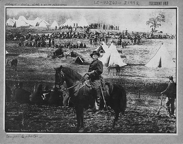 2. General Ulysses S. Grant'ın bu fotoğrafı Amerika tarihinde çok önemli bir yere sahip.
