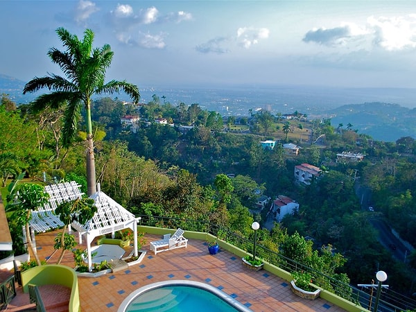 5. Кингстон - столица Ямайки