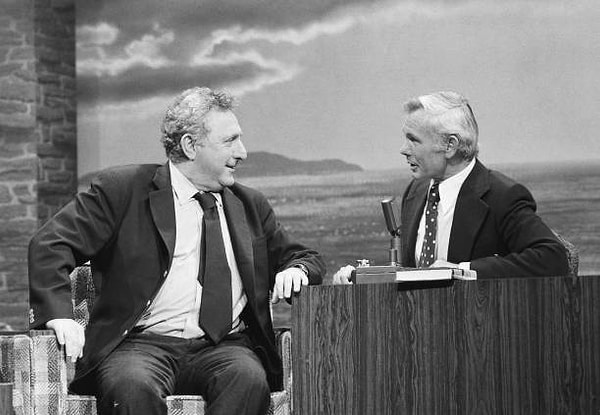 7. "Никто не измеряет свою боль в объективных единицах, и тысячи смертей на другом континенте не перевесят твоей собственной зубной боли"