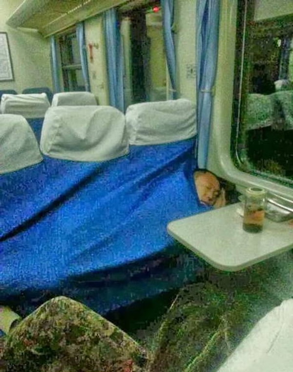 9. Когда зажал деньги на белье в поезде