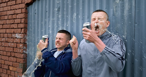 5. "Хулиганьё"