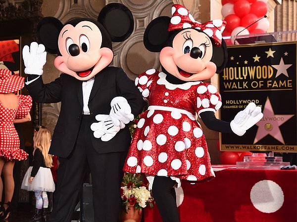 11. Mickey ve Minnie Mouse’u seslendiren kişiler gerçek hayatta evlidirler.