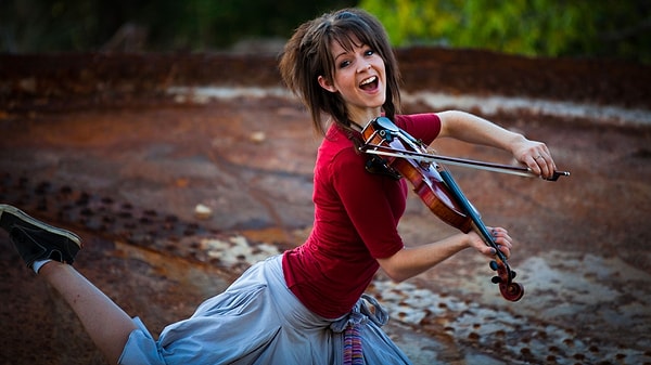 7. Сколько в скрипке струн?