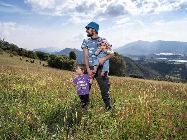 7. Папа с детьми на природе, Колумбия: