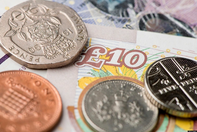 Dijital bir sınırsızlık sunsa ve gücün karşısında durmayı savlasa da bu devlet vatandaşlarına bir para birimi, yani bir güç de sunacak.