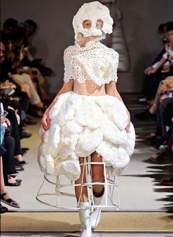 9. Для творческих личностей, у которых никак не получается добиться успеха в области искусства.