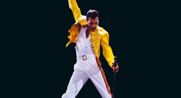 1. Söylentilere göre Freddie Mercury "The Show Must Go On" şarkısını kayıt edememiş çünkü yürüyecek halde bile değilmiş.
