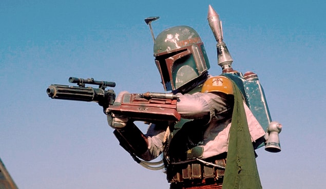 1. Star Wars evreninin sevilen karakterlerinden "Boba Fett"e odaklanacak spin-off filmini James Mangold (Logan) yazıp yönetecek.