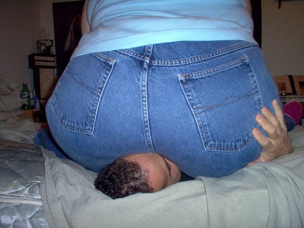 1. Вот это объемы! Фотошоп?