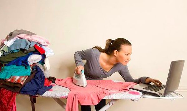 17. Женщины настоящие профессионалы в выполнении нескольких дел одновременно.