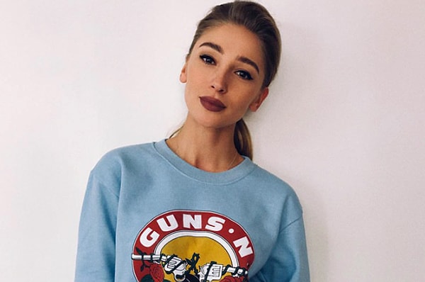 7. Помните, кто эта девушка?