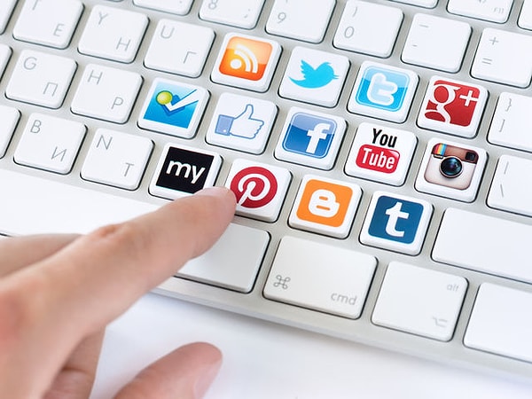 4. Какую соцсеть предпочитаешь другим?