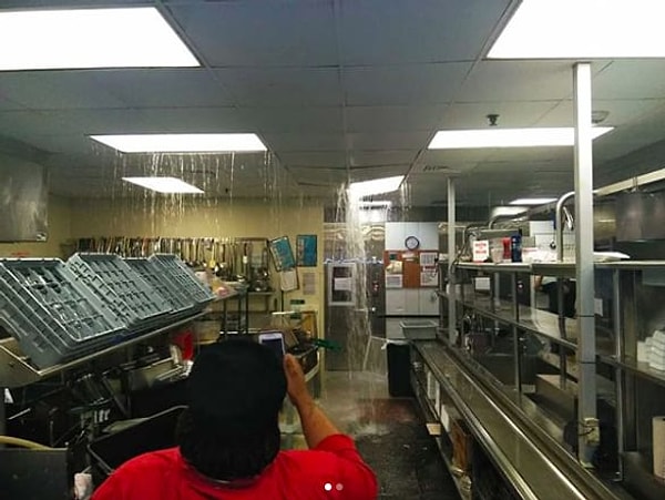 8. Когда после тяжелой смены готовишься идти домой, а тут...