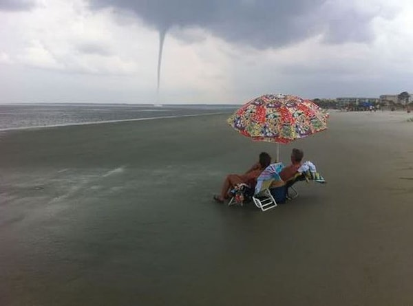 4. Ничто не должно помешать нашему отдыху, дорогая!