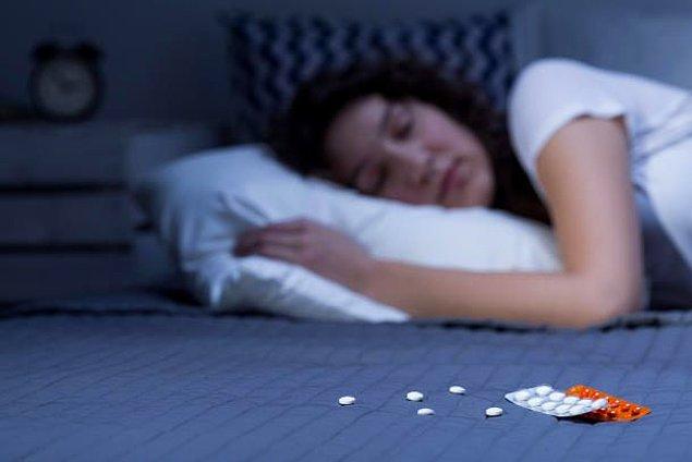 6. 2004 yılı verilerine göre, ABD'de 35 milyondan fazla uyku hapı kullanıcısı var.