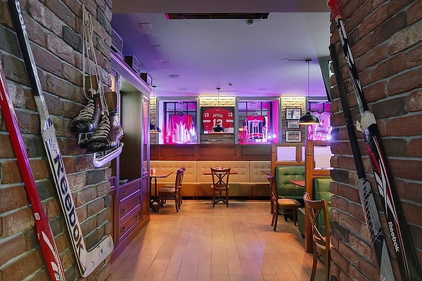 4. "Бар 17", г. Санкт-Петербург