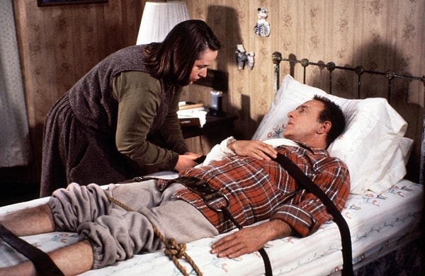 2. А по какой книге была снята эта картина?