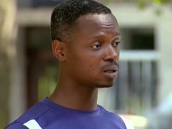 2. Что чувствует этот человек?