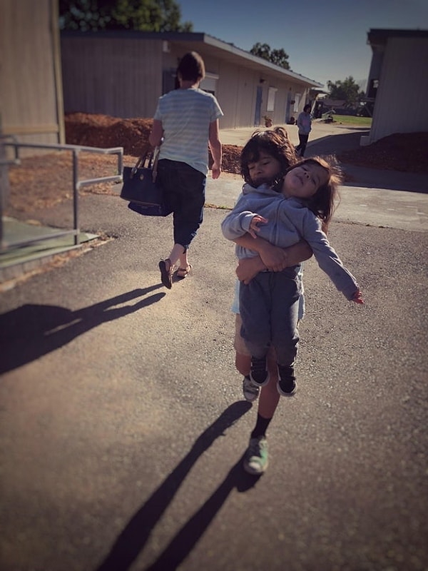 5. "Братская связь"