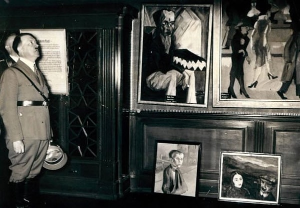 2. Гитлер считал, что современное искусство - заговор евреев, чтобы сокрушить немецкий дух