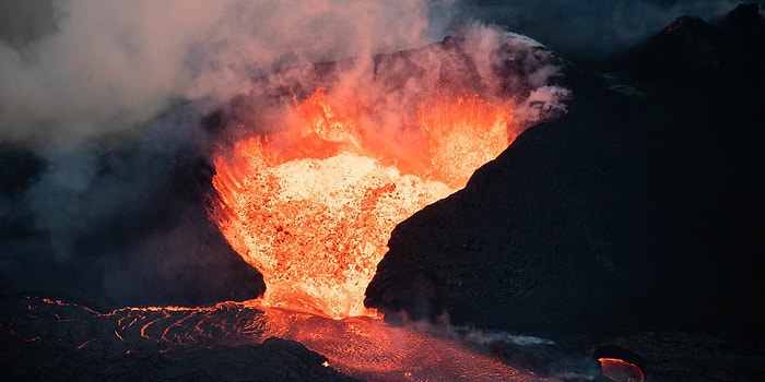 Кругом лава: Эпическому извержению гавайского вулкана Килауэа не видно конца