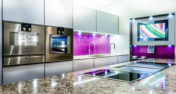 5. Выберите необычную вещь для кухни: