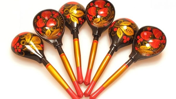 6. К какой группе музыкальных инструментов относятся ложки?