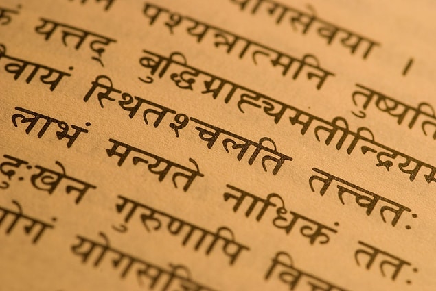 15. Sanskritçe