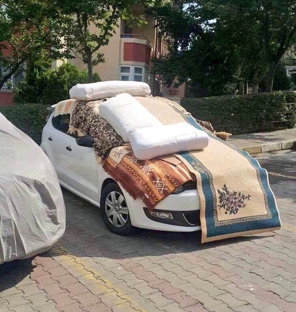 1. Кажется, кто-то распрощался с приданым...