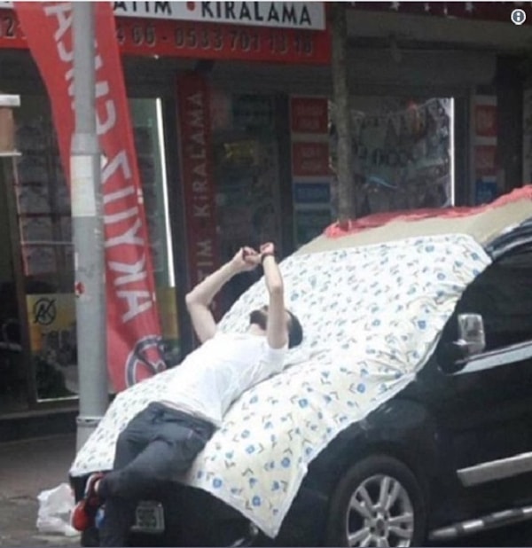 20. "Дорогая, я дома, почему ты не веришь?!"