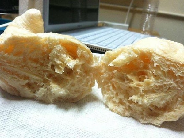 1. Какая аппетитная булочка... Или всё же не булочка?