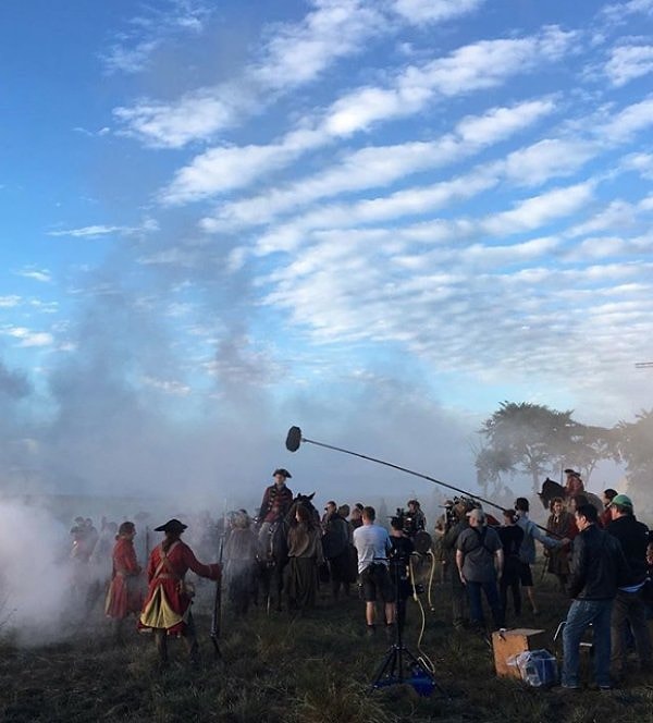 3. Съемки войны в сериале "Чужестранка"