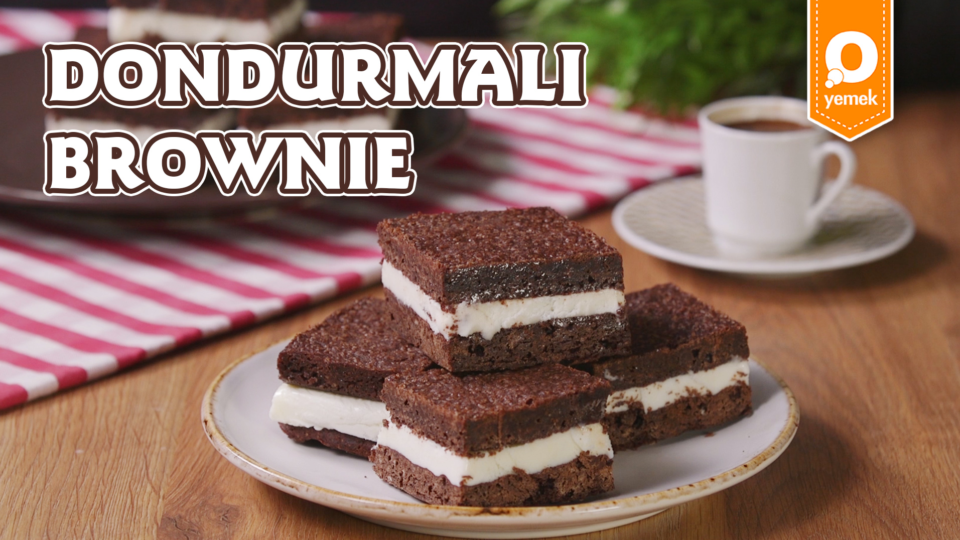 Dondurmalı Sandviçler Dondurmalı Sandviçler