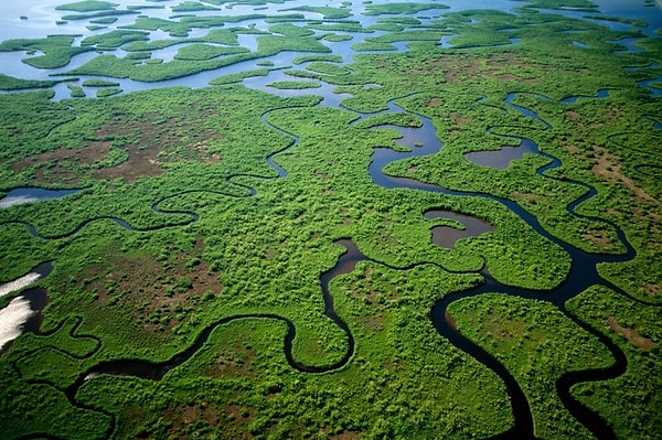 11. Самая "ровная" страна в мире?