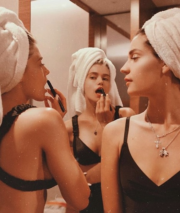 А как вы относитесь к такой рекламе?